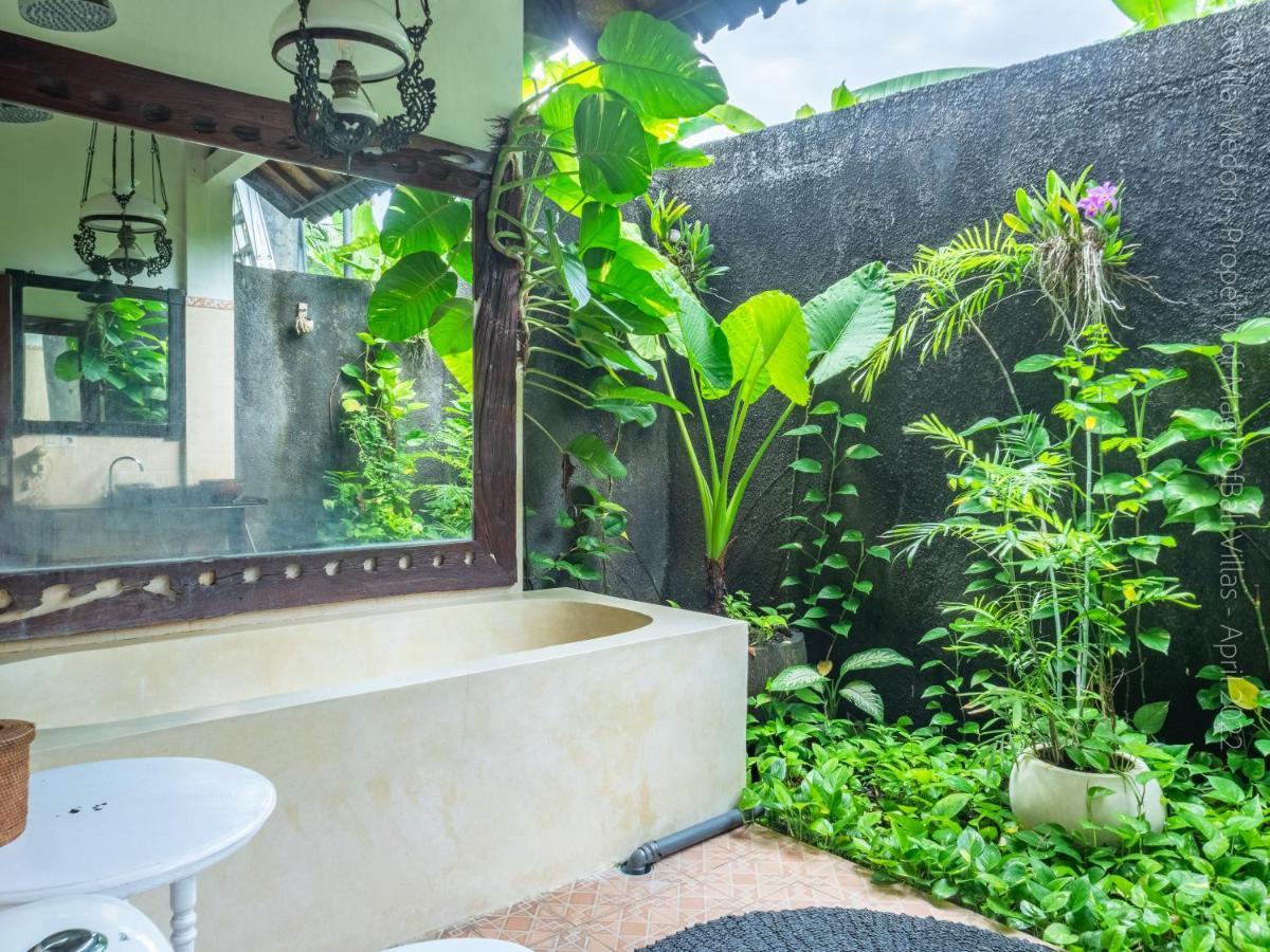 Villa Enjoy - Seminyak Center Exterior foto