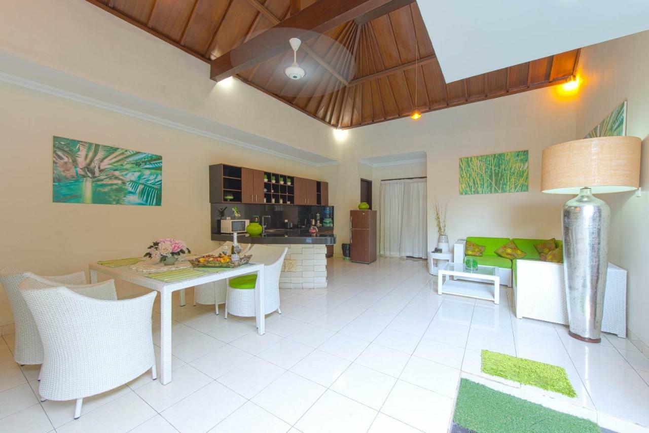 Villa Enjoy - Seminyak Center Exterior foto