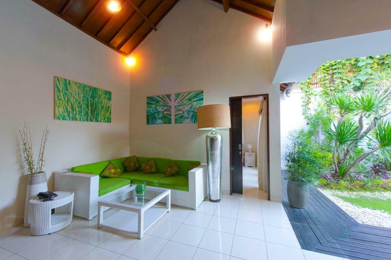 Villa Enjoy - Seminyak Center Exterior foto